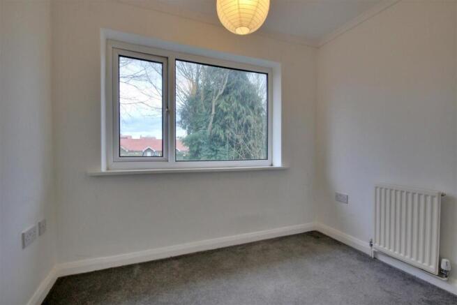 3 bed Semi-Detached for sale Image 11