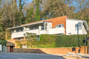 3, St Swithuns Court, Magdalen Hill, Winchester SO23 0AD