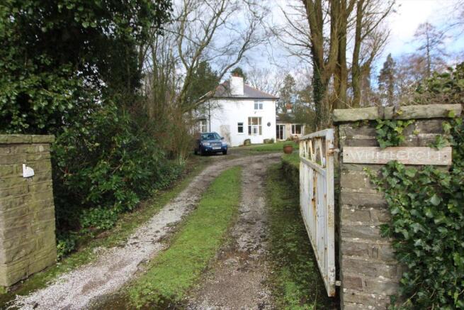 Drive To Main House