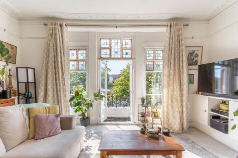 Preston Park Avenue, Brighton