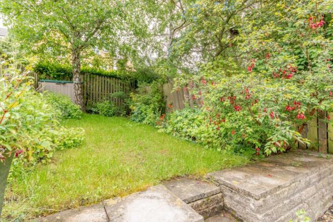 2 bed Terraced for sale Image 12