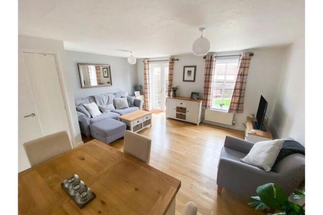 Living / Dining Room