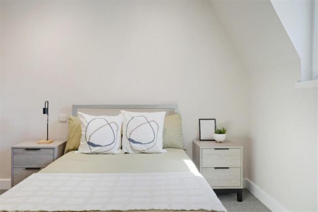 1 bed Apartment to rent Image 4