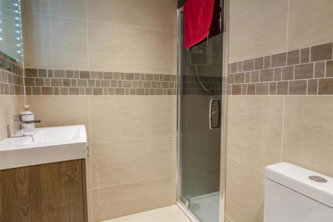 En-Suite Bedroom 2