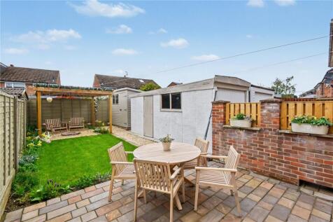 Caernarvon Avenue, Garforth, Leeds, West Yorkshire