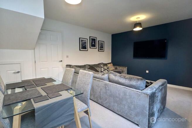 Springbrook Road, Nuneaton, Warwickshire, CV11 6PA photo 3
