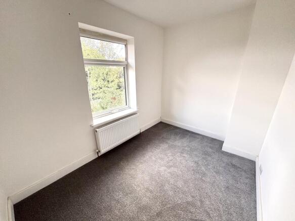 3 bed House to rent Image 9