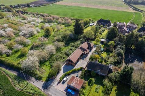 Saddlers Hill, Goodnestone, Canterbury, Kent, CT3