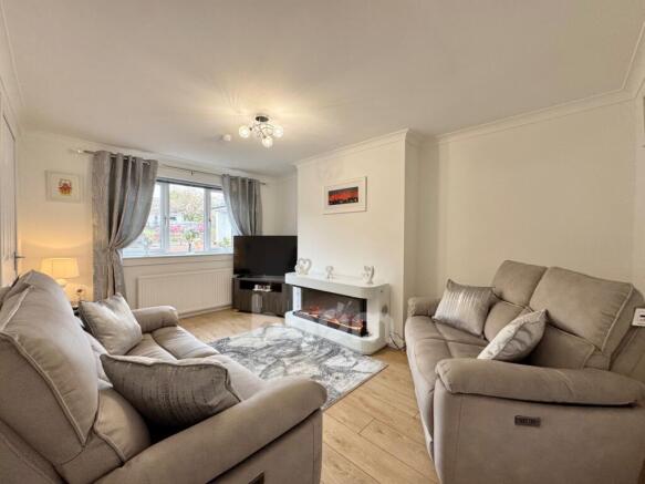 Rowan Place, Beith lounge pic
