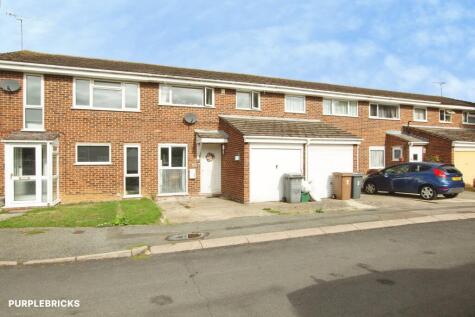 Lily Close, Chelmsford, CM1