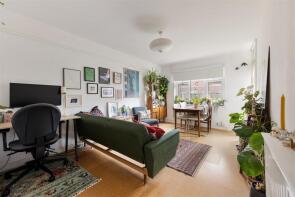 2, 5 St Lukes Court, Campion Road, London E10 5BQ