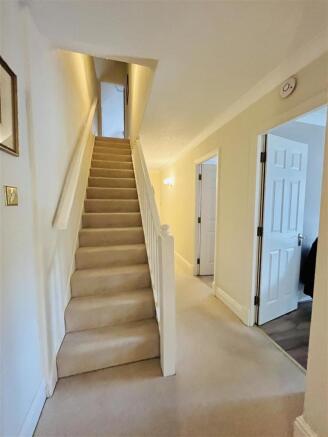 Halway Aspect 2