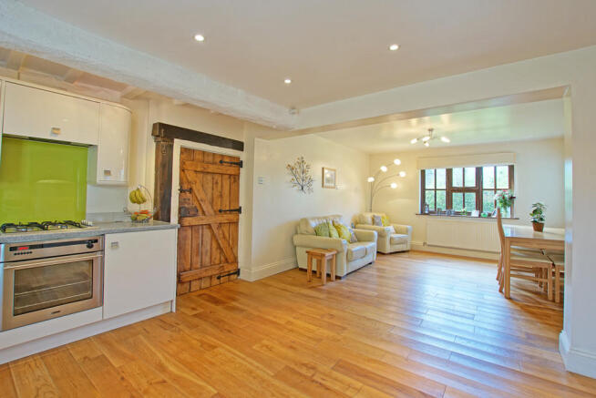 Kitchen/Dining/Fa...