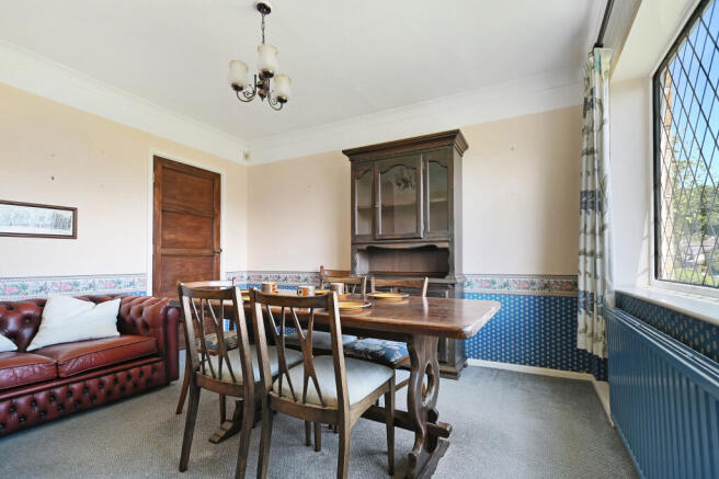 3 bed Semi-Detached for sale Image 5