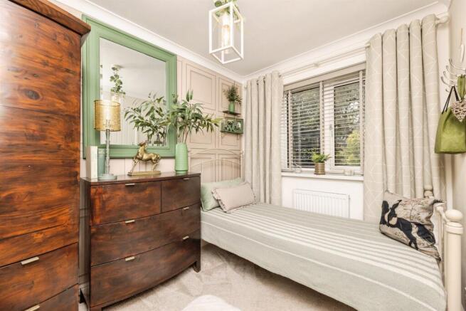 2 bed Detached Bungalow for sale Image 10