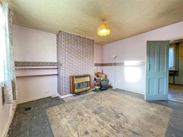 Wolseley Road 196 - lounge for front page.jpg
