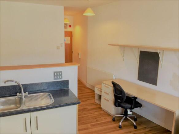 68997710_49732490106