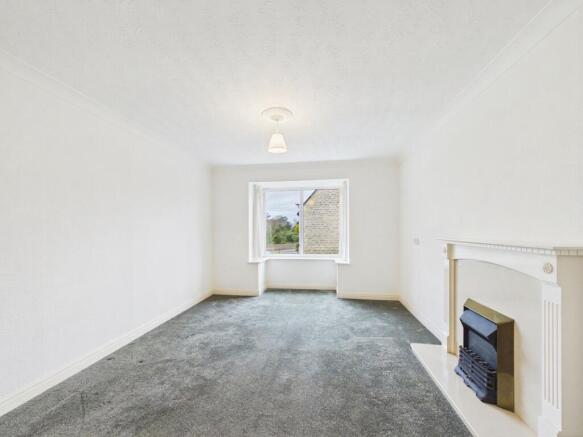 1 bed Flat for sale Image 4