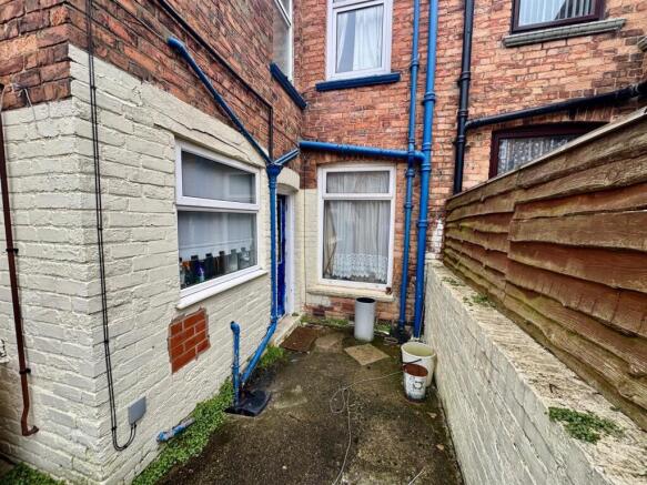 2 bed Terraced for sale Image 4