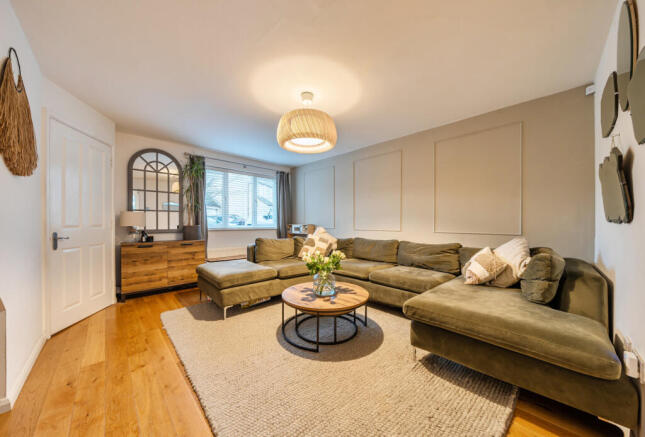 1409052-17-6984a4...