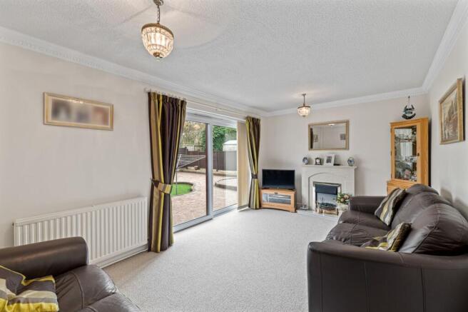 Ship Street, Frodsham, WA6 photo 2