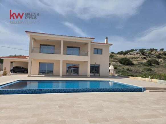 For sale, Akoursos,