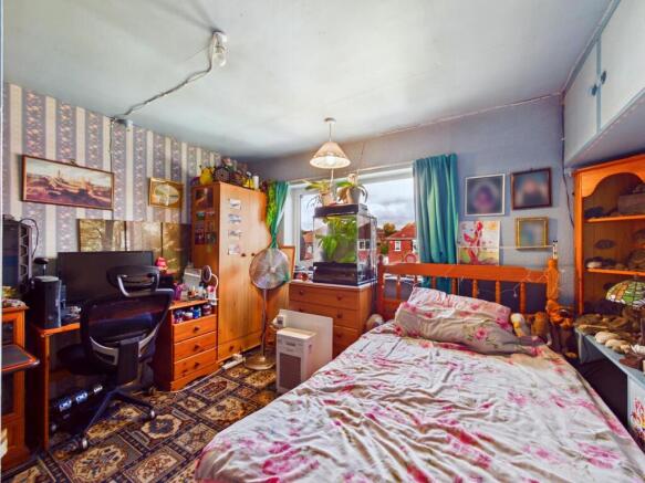 3 bed Semi-Detached for sale Image 9
