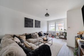 25, Ackland Close, Bideford EX39 2BY