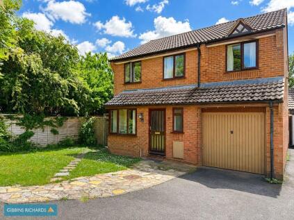 Medway Close, Taunton