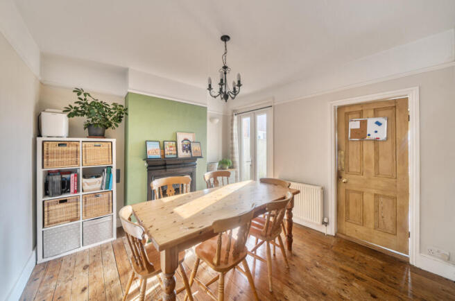 1423910-24-69a98b...