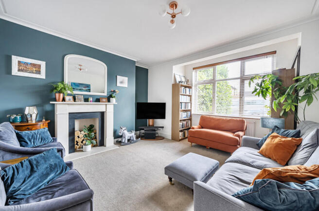 1319233-21-687a85...