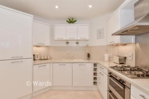 The Lakes, Larkfield, Kent