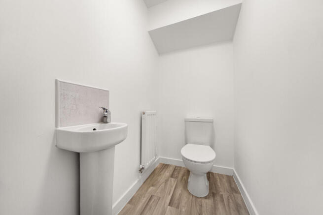 3 bed Semi-Detached for sale Image 10