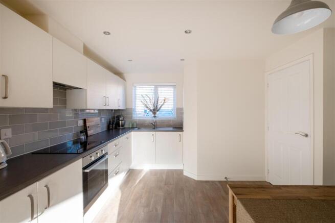 10 Kirkburn Drive HE-36.jpg