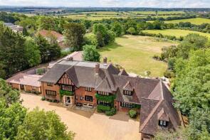 29, The Ridgeway, Cuffley, Potters Bar EN6 4BB