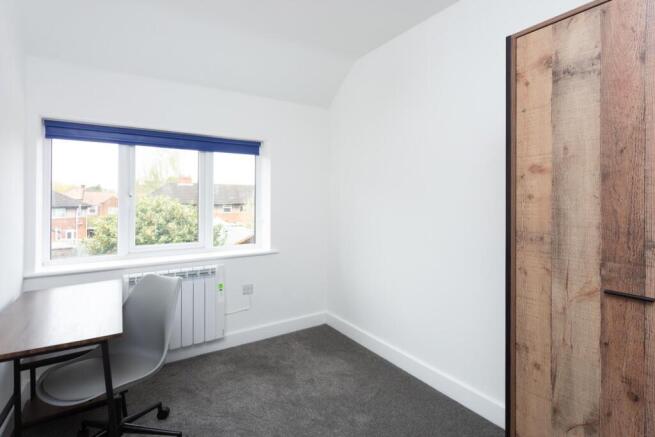 1 bed House Share to rent Image 11