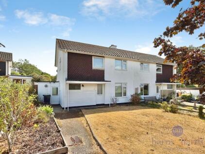 Lyme Close, Axminster