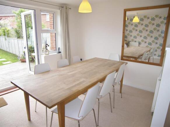 Living/Dining Room