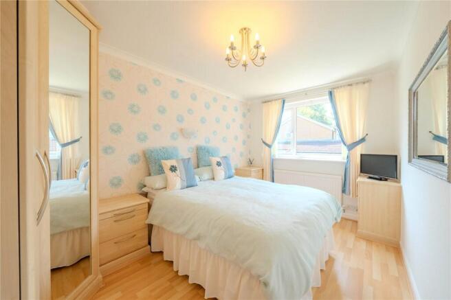 3 bed Semi-Detached for sale Image 4