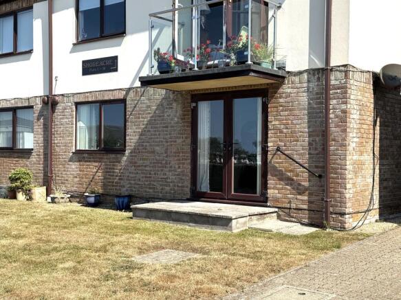 Front Aspect
