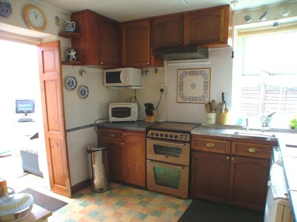 Photo 8