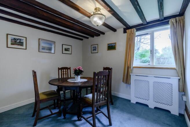 Bedroom/Dining Room