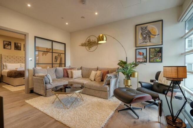 AHM - F31, 376A Clapham Rd, SW9-9.jpg