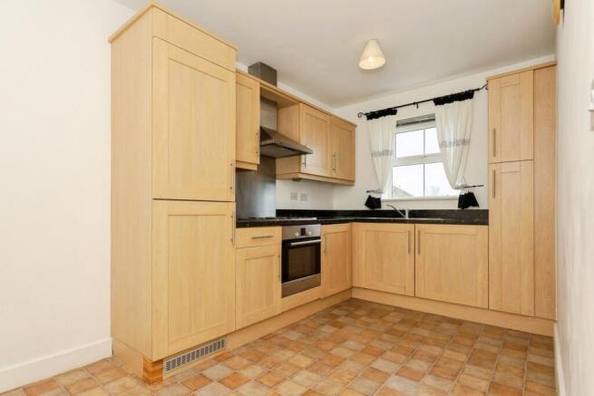 2 bed Apartment for sale Image 5