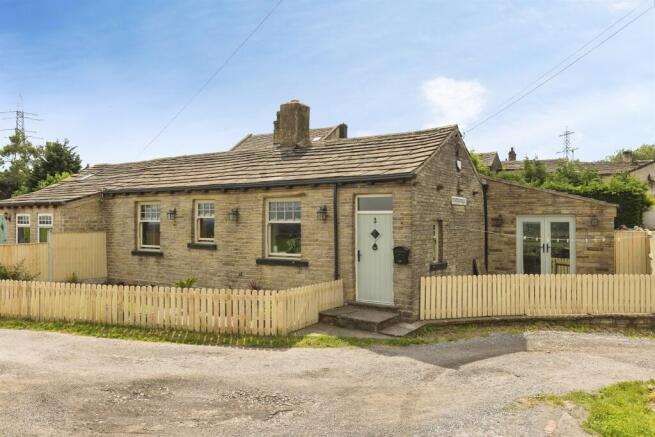 2 bed Semi-Detached Bungalow for sale in bradford