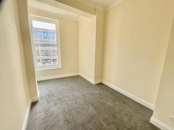 Not Specified to rent Image 10