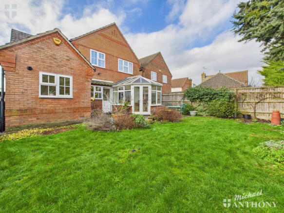 6bb4e43778884f4fa6a25ba27e20829b_80_CAM03852G0-PR0