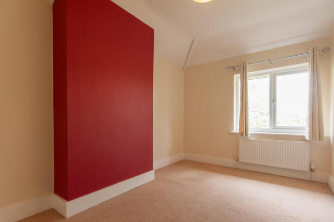 3 bed Semi-Detached to rent Image 12