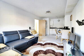 8, 46 Aqua House, Varcoe Gardens, Hayes UB3 2FH