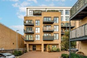 Flat 67, 2 Coleby House, Woodley Crescent, Cricklewood, London NW2 2DL